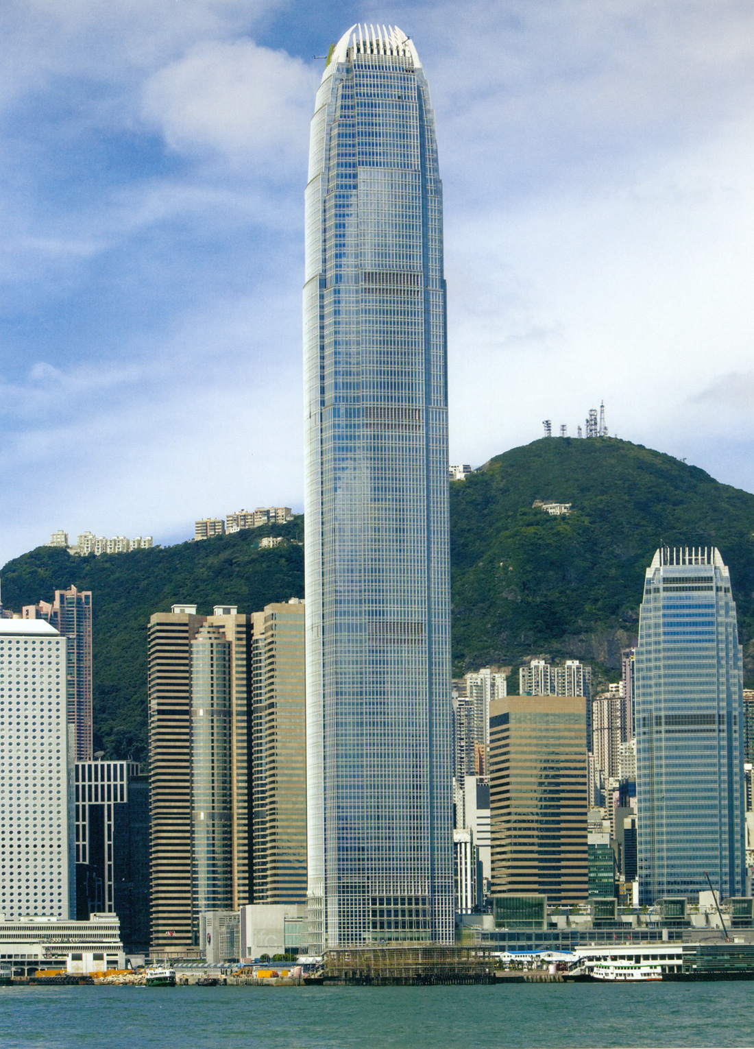 Two International Finance Centre Hong Kong Ficha, Fotos y Planos