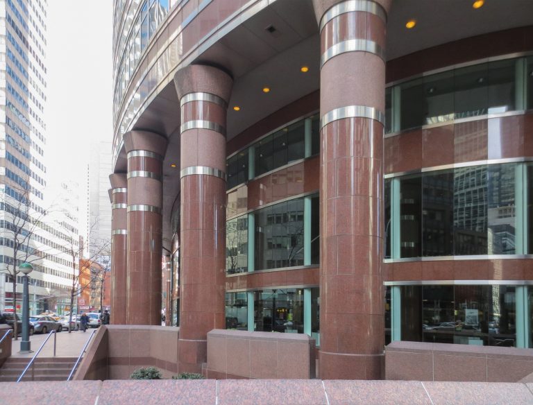 Lipstick Building Philip Johnson WikiArquitectura_008