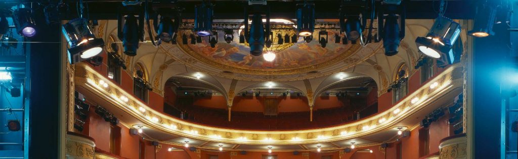 National_Theatre_Finl_Gran_Sala_3