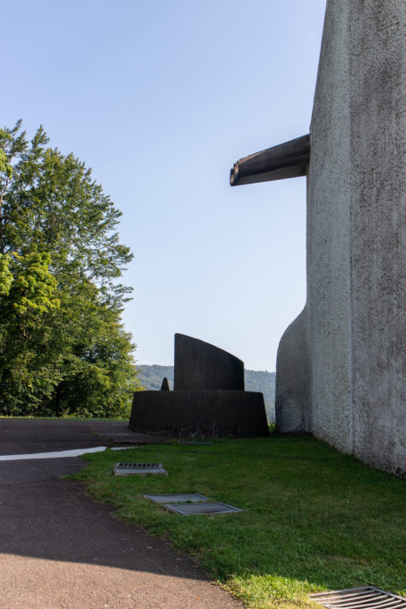 Notre Dame du Haut – Ronchamp – Le Corbusier – WikiArquitectura_020