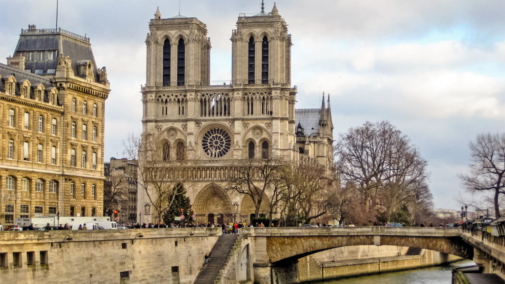 ✓ Catedral de Notre Dame - Ficha, Fotos y Planos - WikiArquitectura