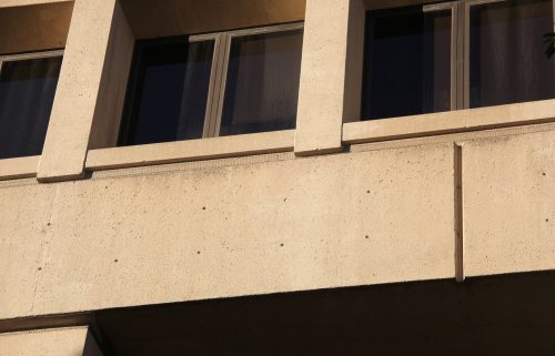 Third_floor_of_south_facade_-_J_Edgar_Hoover_Building_-_Washington_DC_-_2012