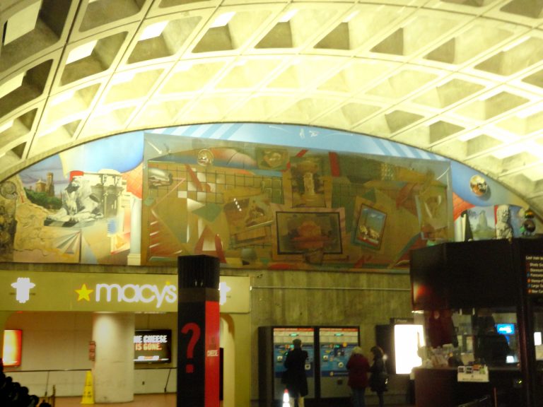 Metro Center station 02 WikiArquitectura