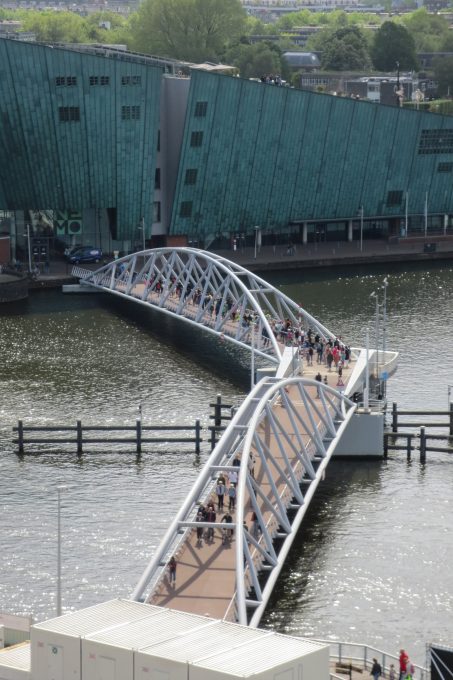 NEMO – Renzo Piano – Amsterdam – WikiArquitectura_005