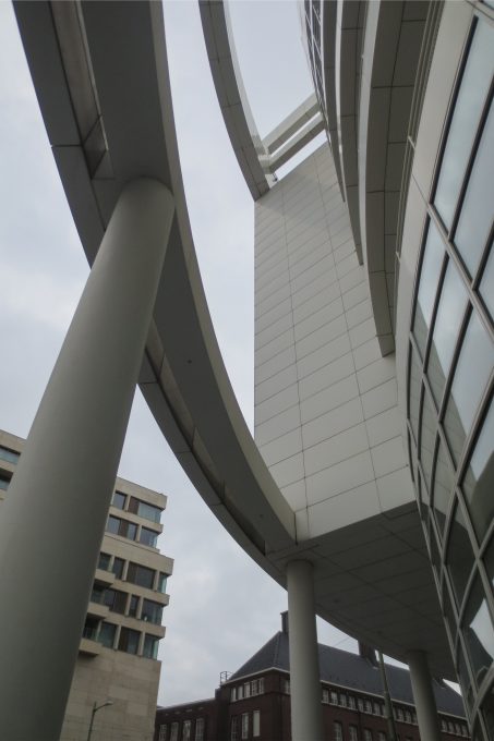 The Hague City Hall – Richard Meier – WikiArquitectura_05