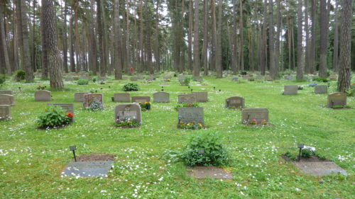 Skogskyrkogården 8