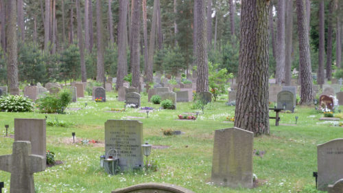 Skogskyrkogården 9