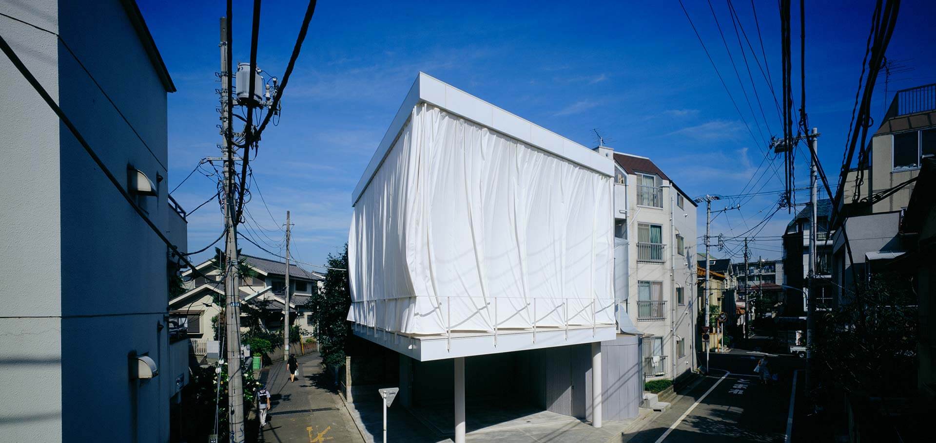 Curtain Wall House Shigeru Ban WikiArquitectura