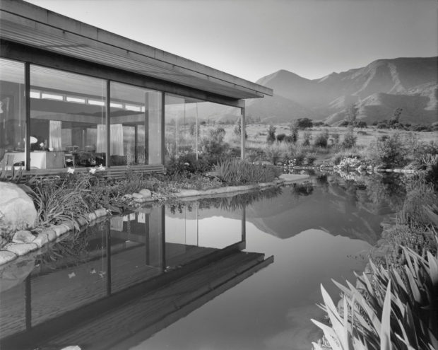 Casa Moore